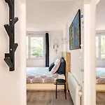Appartement Avec Parking, Clim, Balcon, Proche Tram